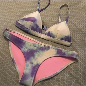 Triangl Tie Dye Bikini Set